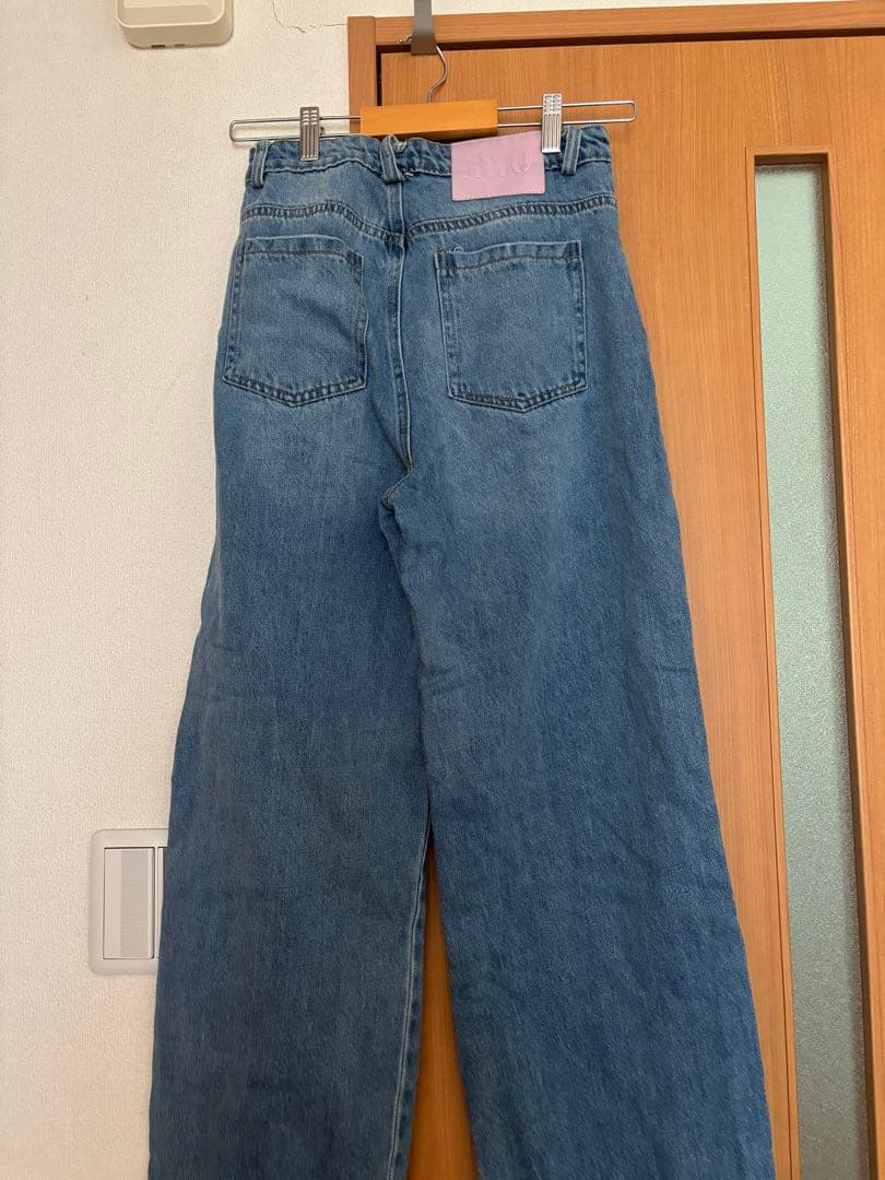 miumiu ジーンズ　1/20まて出品予定