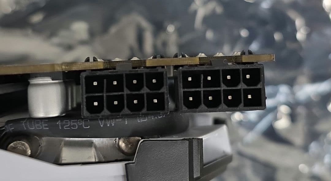 グラフィックボード・グラボ・ビデオカード MSI GeForce GTX 1080 Ti ARMOR 11G OC