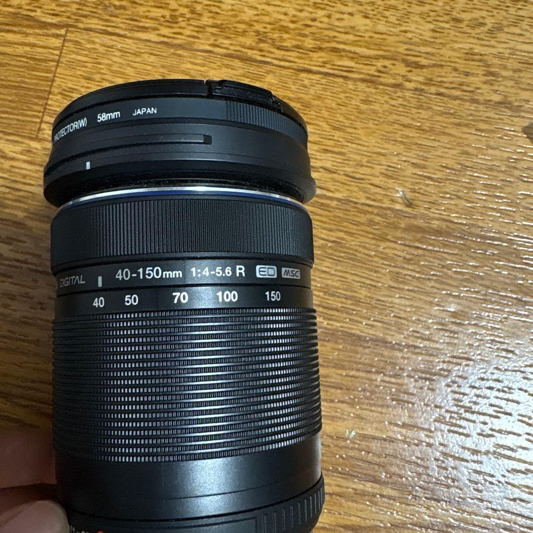 Olympus OM-D E-M10 デジタル一眼レフ