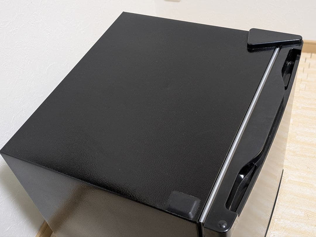 美品 2023年製 46リットル 冷蔵庫 JR046ML01GM MAXZEN