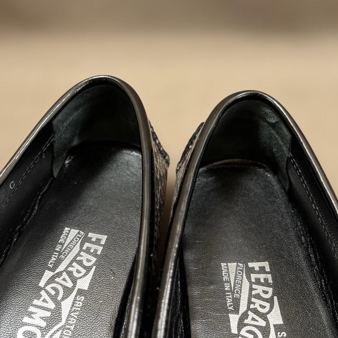 フェラガモ　ガンチーニ　ローファー