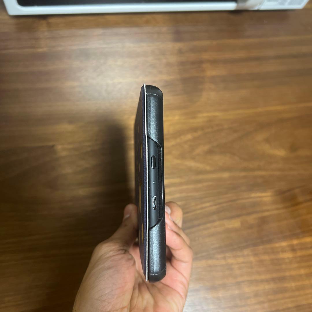 Kindle Paperwhite 8GB ブラック、美しいハード保護カバー付き