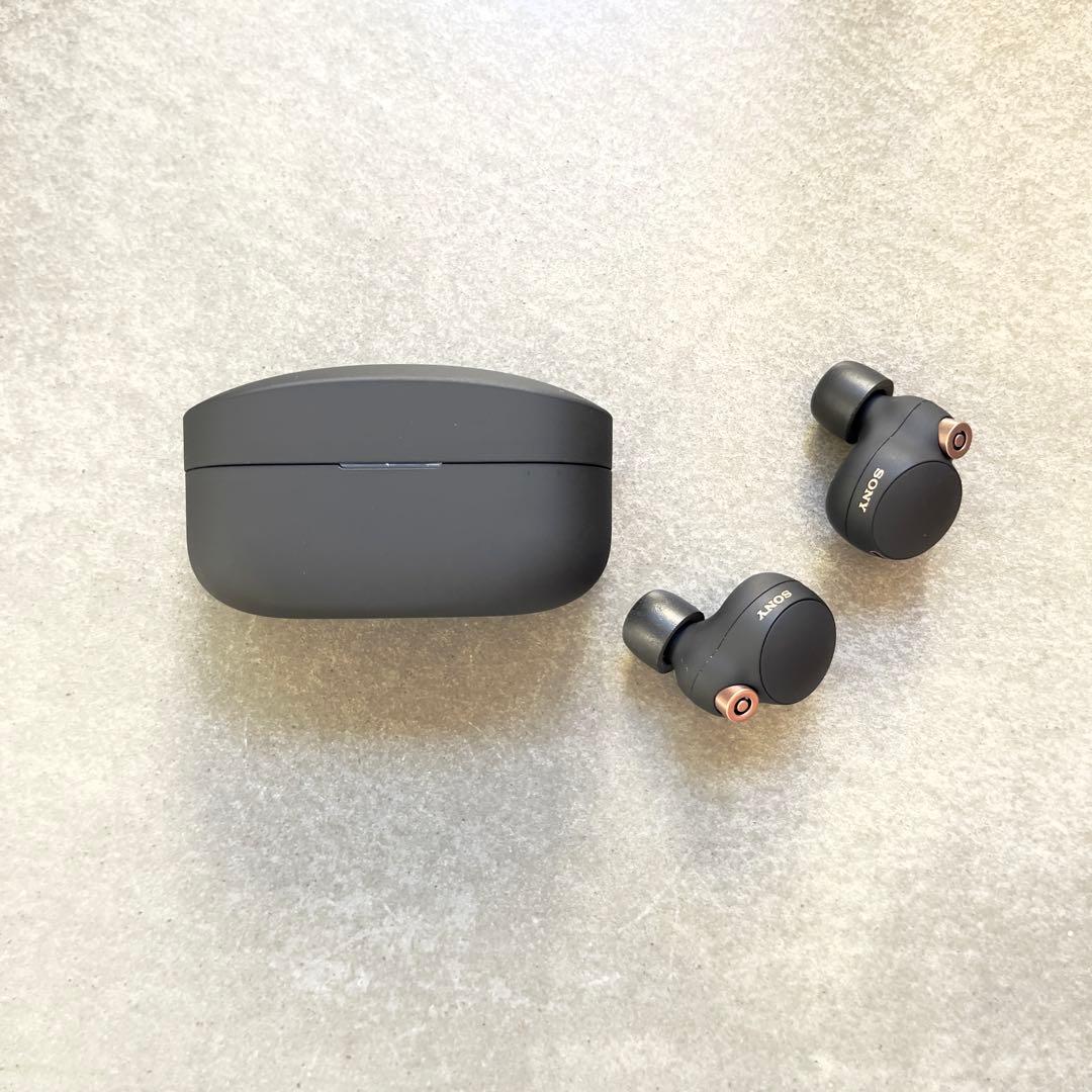 【極美品】SONY WF-1000XM4 ブラック/ワイヤレスイヤホン