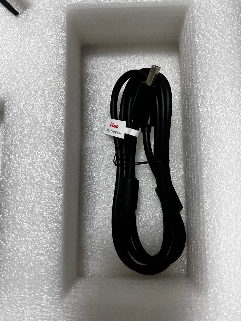 Pixio PXC325 湾曲モニター