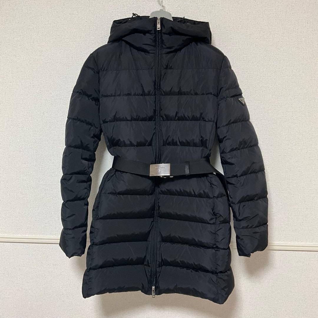 PRADA 290364 ブラック ダウンジャケット 42 美品ベルト付