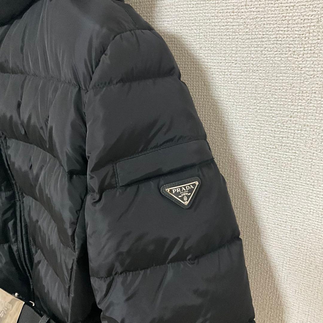 PRADA 290364 ブラック ダウンジャケット 42 美品ベルト付