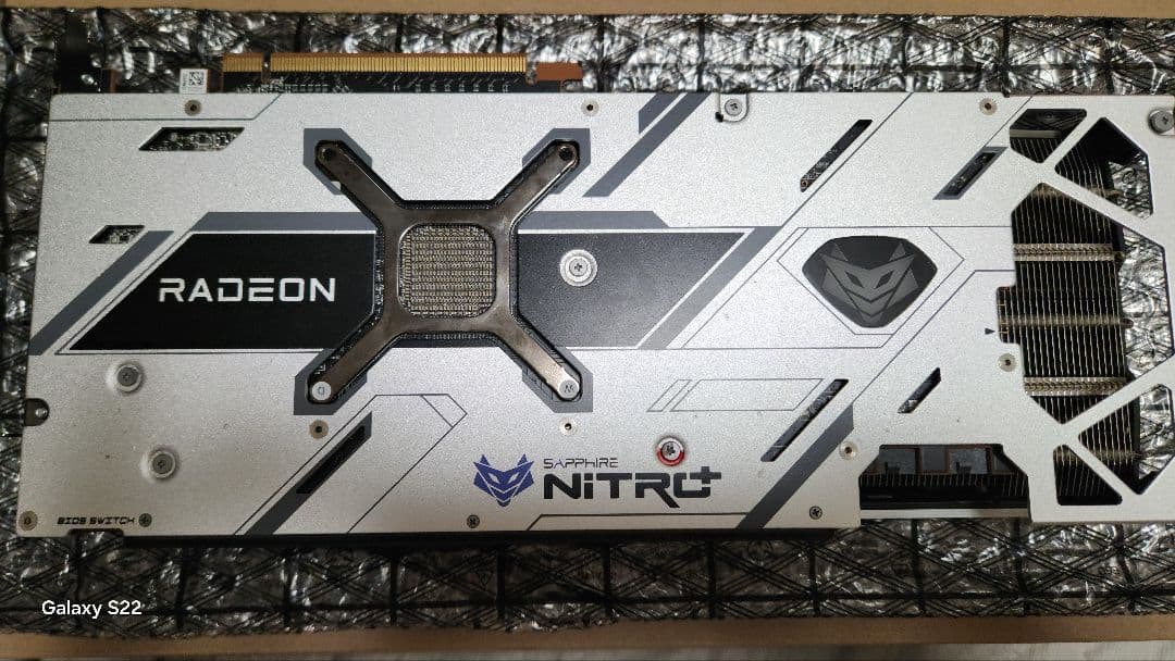 【ジャンク】Sapphire Radeon RX 6800 16GB