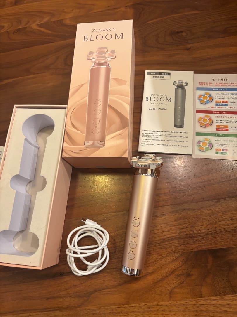 BLOOM 美顔器 ローズゴールド