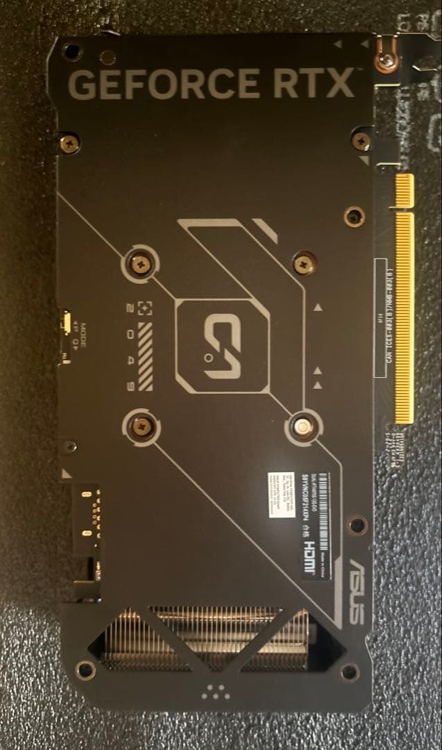 ASUS RTX 4070 SUPER 12GB動作確認済み