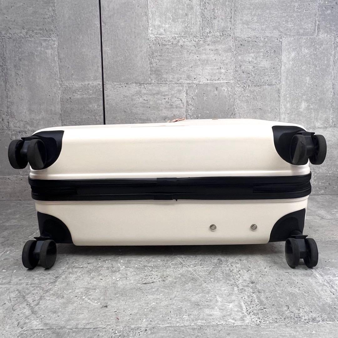 子供が乗れるキャリーケース　キッズトラベルキャリーケース ４輪 ダイヤルロック