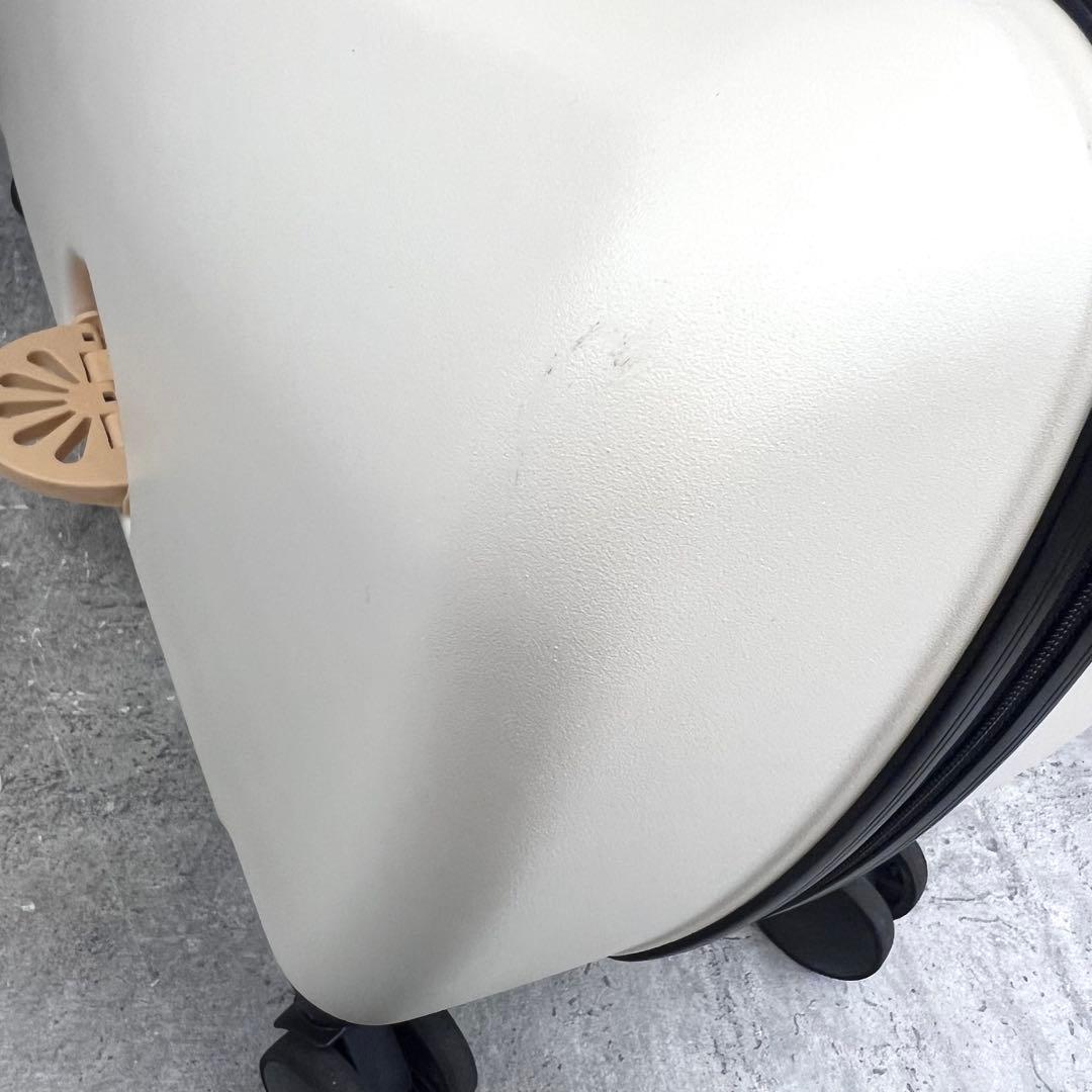 子供が乗れるキャリーケース　キッズトラベルキャリーケース ４輪 ダイヤルロック