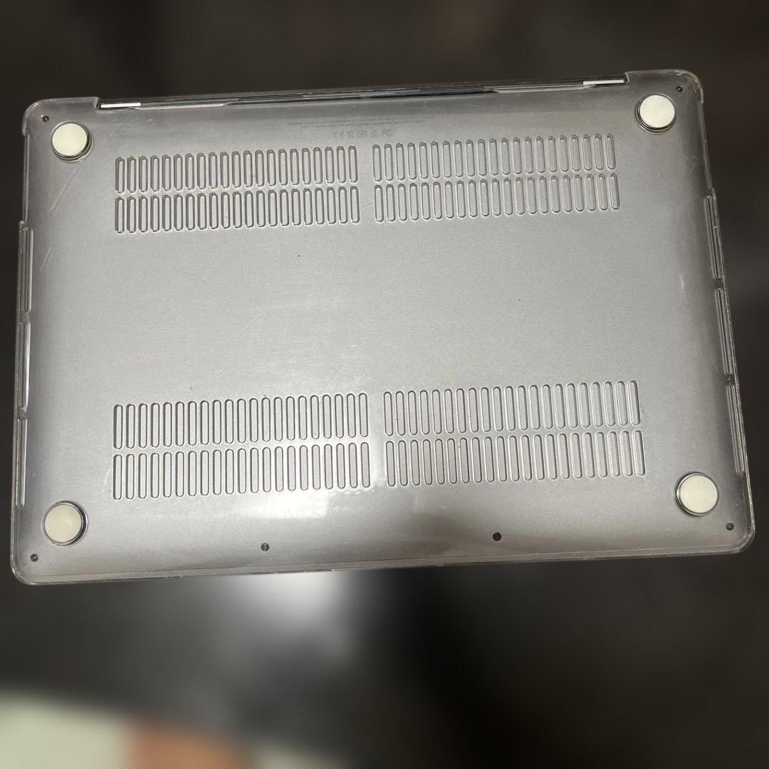 MacBook pro 2017 13.3インチ　SSD1T