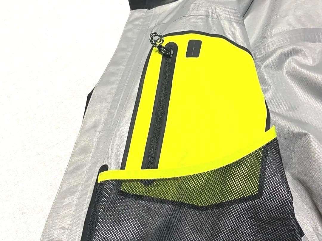 バートン ゴアテックス マウンテンパーカ 黒 Mスノボジャケット スノーウェア