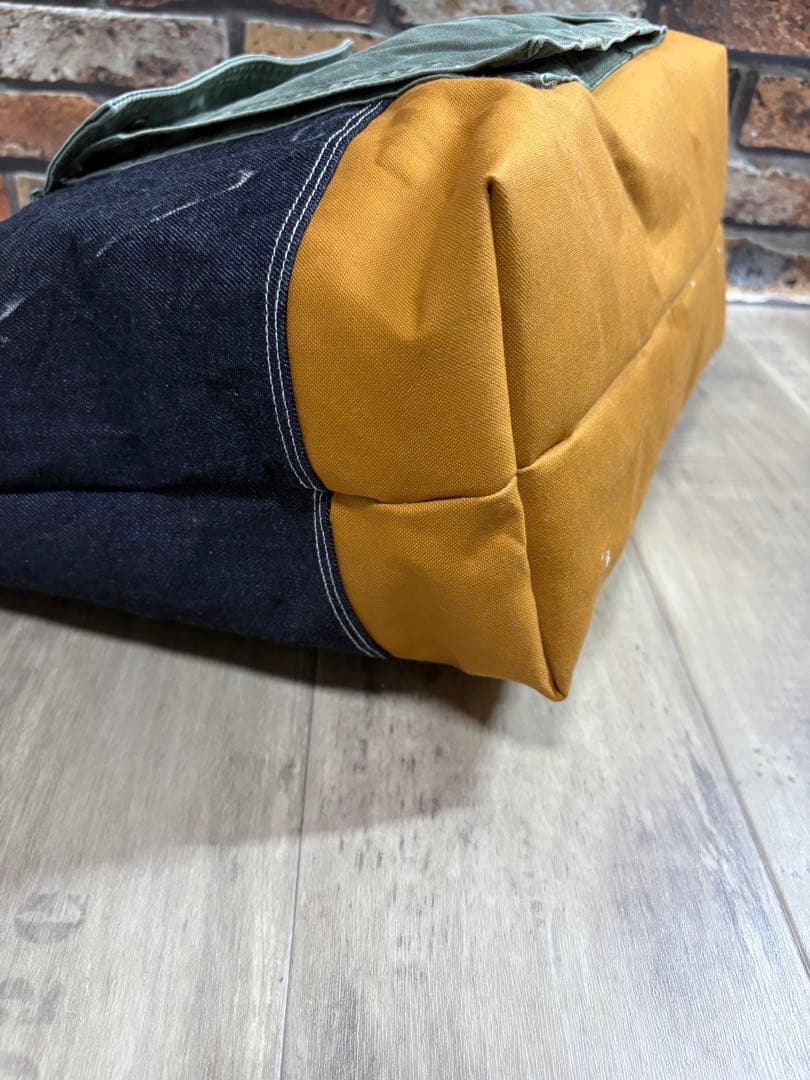 USEDデニムリメイク 大きいボストンバッグ　ショルダーバッグ2way