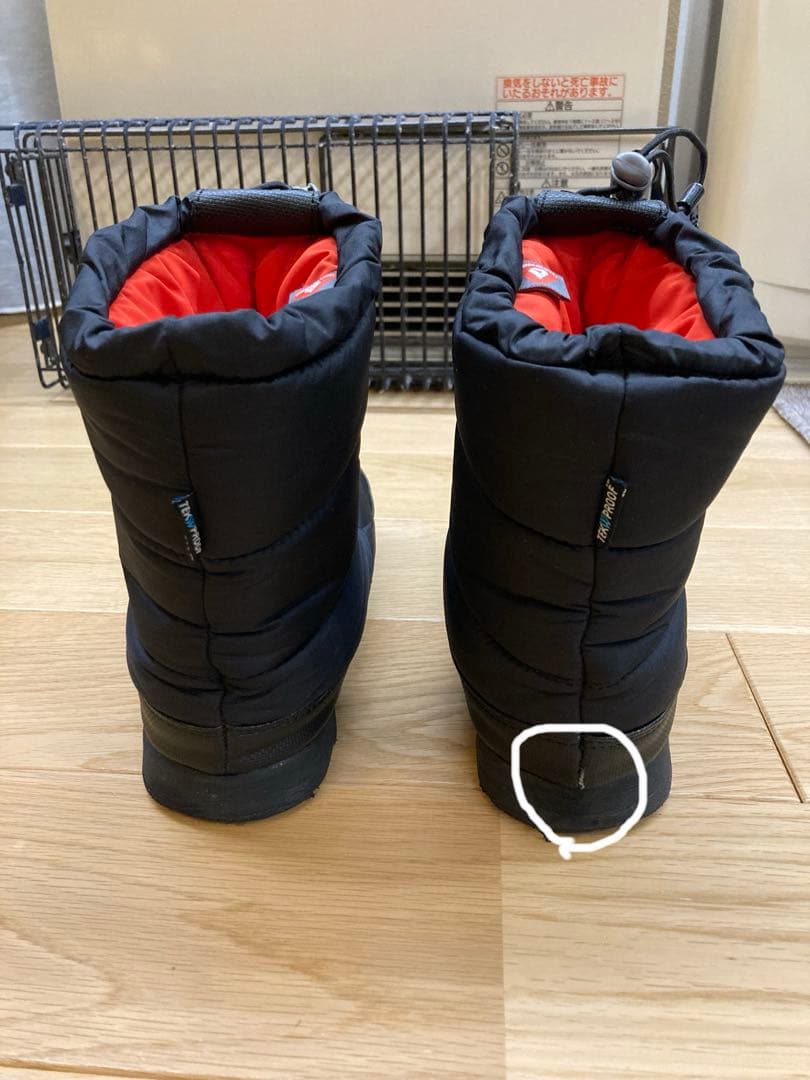 【着用回数少なめ】ノースフェイス　ヌプシ ブーツ　ウォータープルーフ　24cm