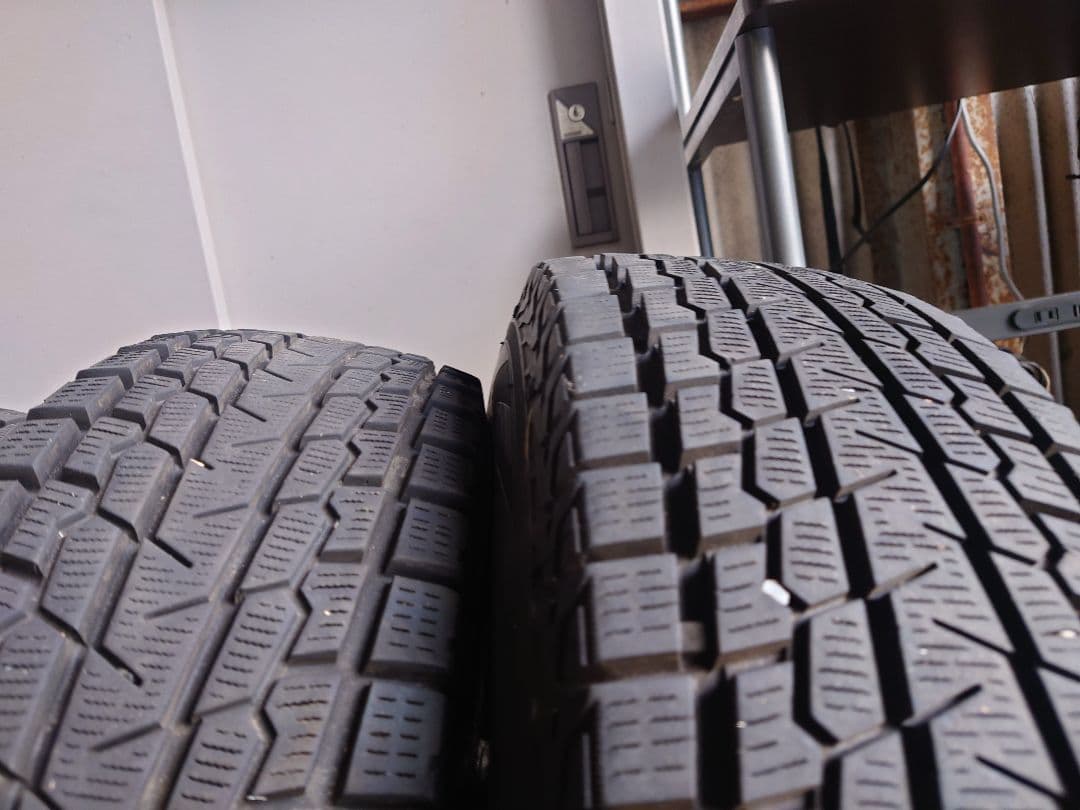 ヨコハマ iceGUARD G075 195/80R15107/105L LT