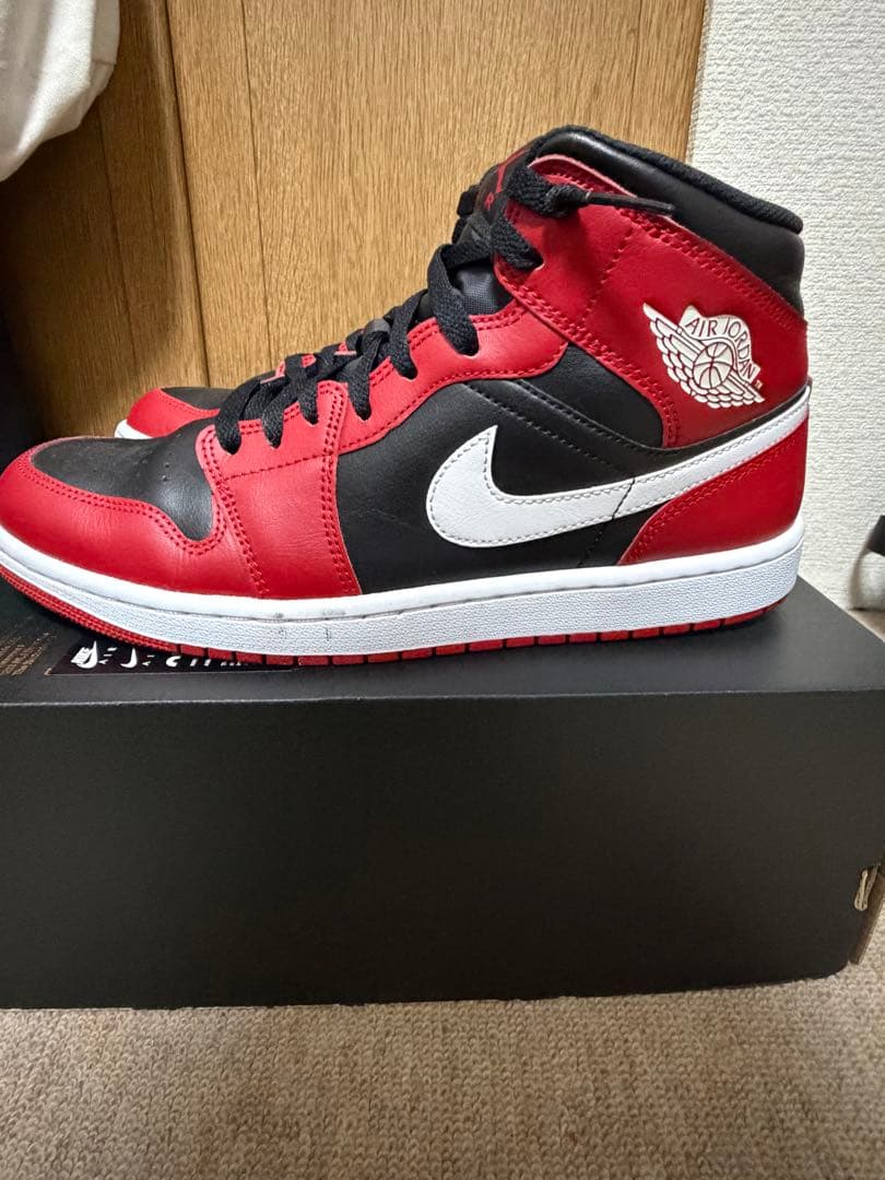 Nike Air Jordan 1 レッド/ブラック/ホワイト