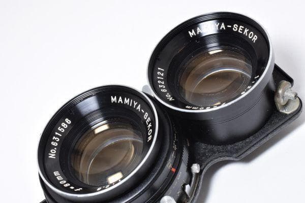 フィルムカメラ MAMIYA Sekor 80mm f/2.8 Lens C220 C330