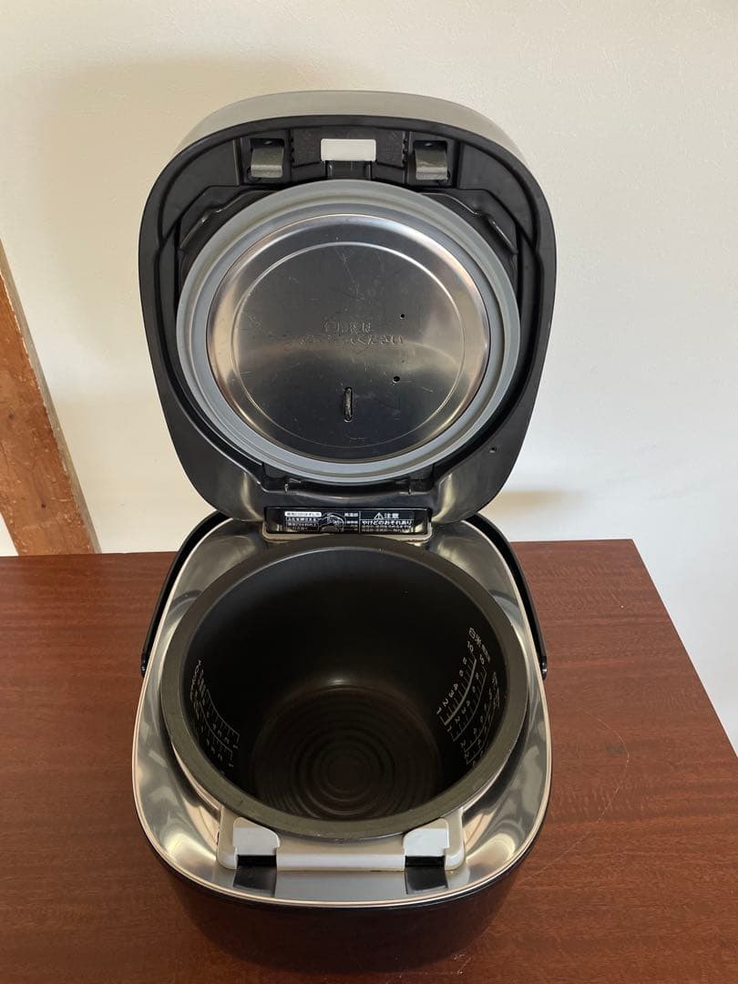 炊飯器 toshiba 1升