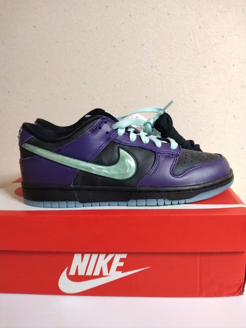 Nike Dunk Low　エアジョーダン　SB supreme　stussy