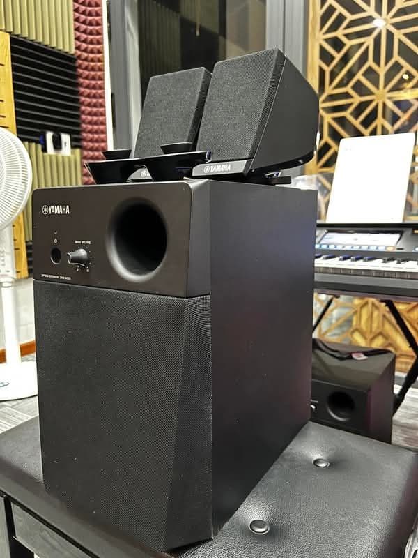 Yamaha Genos Tyros 4 スピーカ