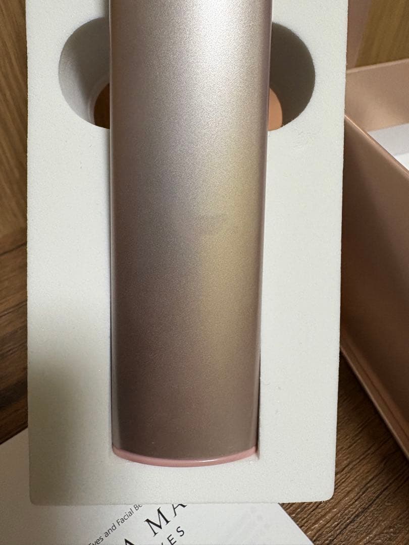 アクシージア メイト フォーアイズ　目元美顔器