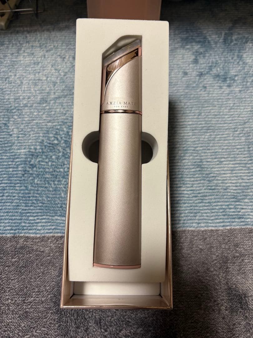 アクシージア メイト フォーアイズ　目元美顔器