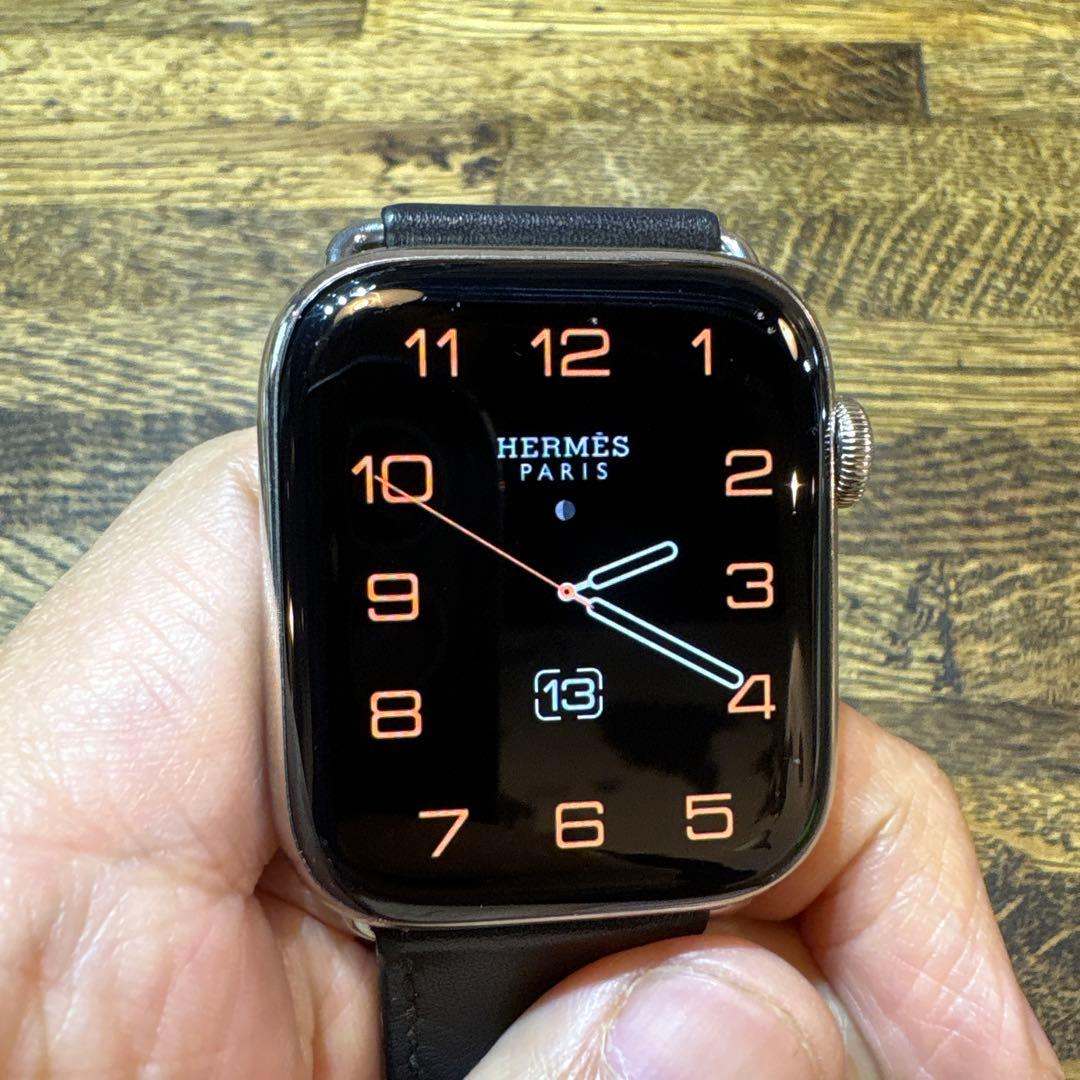 エルメス アップルウォッチ シリーズ4 44mm