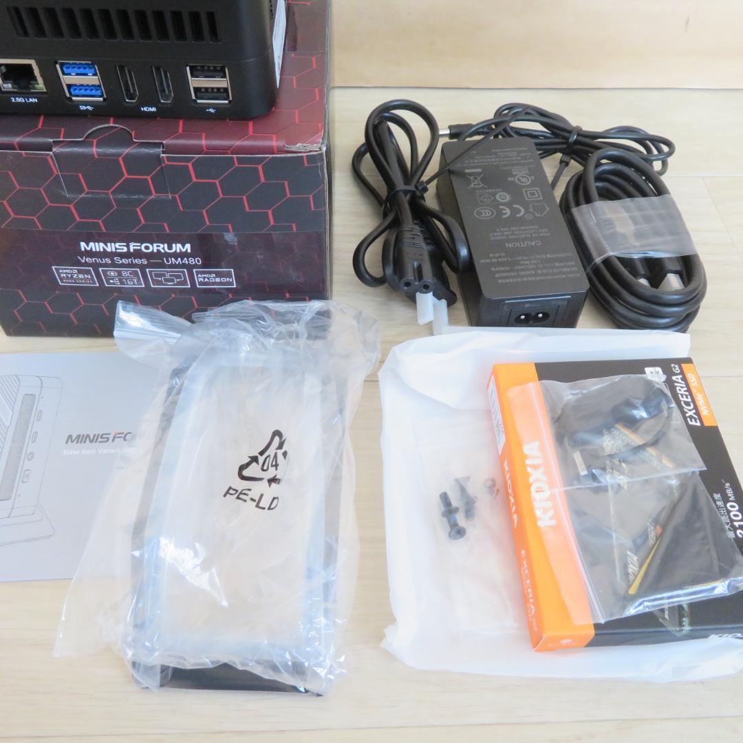 MINISFORUM UM480 Ryzen7 4800U ミニPC 16GB