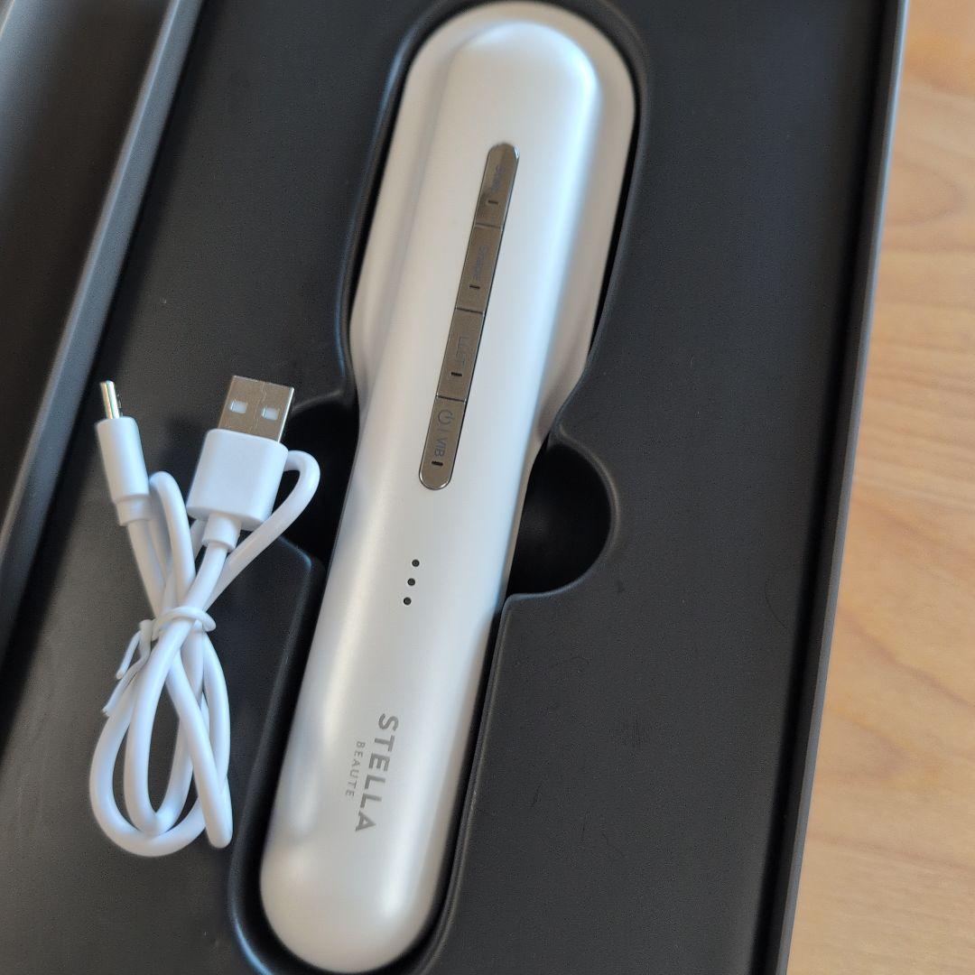 stella beaute レーザー＆EMSリフトブラシ