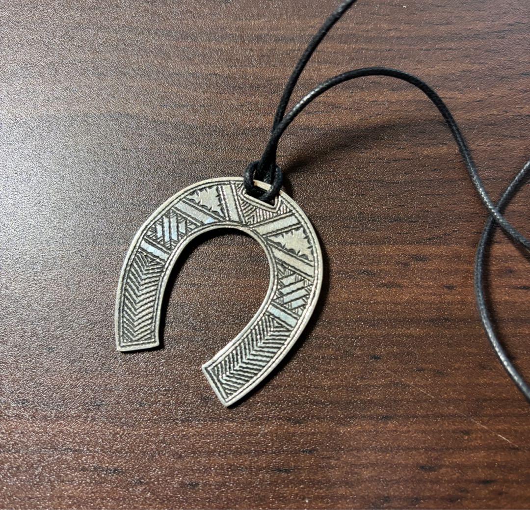 Adawat'n Tuareg 馬蹄型ペンダント ネックレス　サイズS