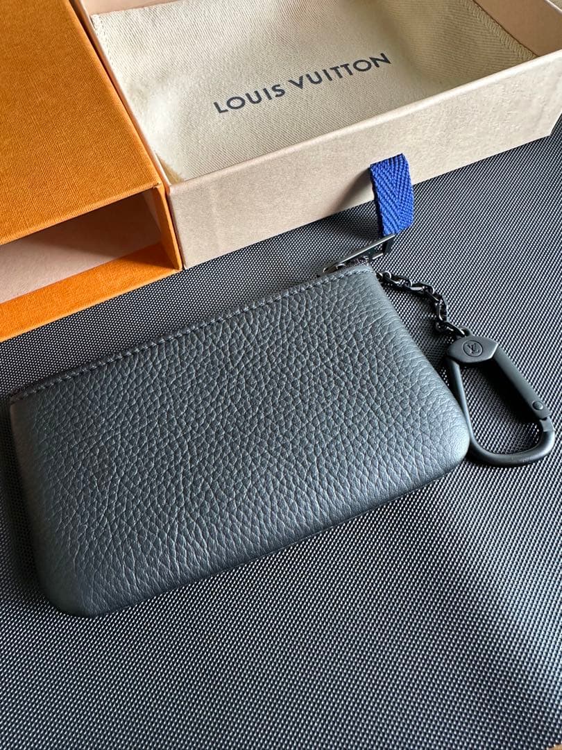 早い者勝ち‼️美品LOUISVUITTON ルイヴィトン　ケース財布出品あり