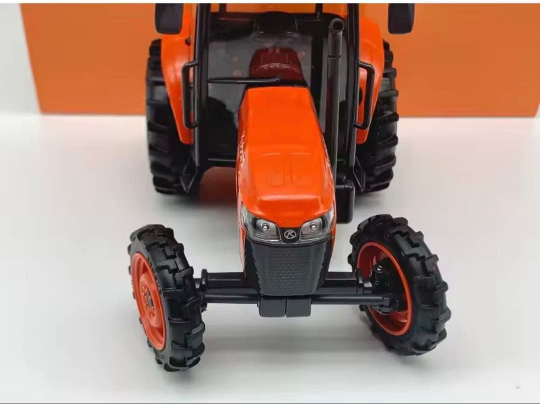 クボタ トラクター 1/24スケール モデル