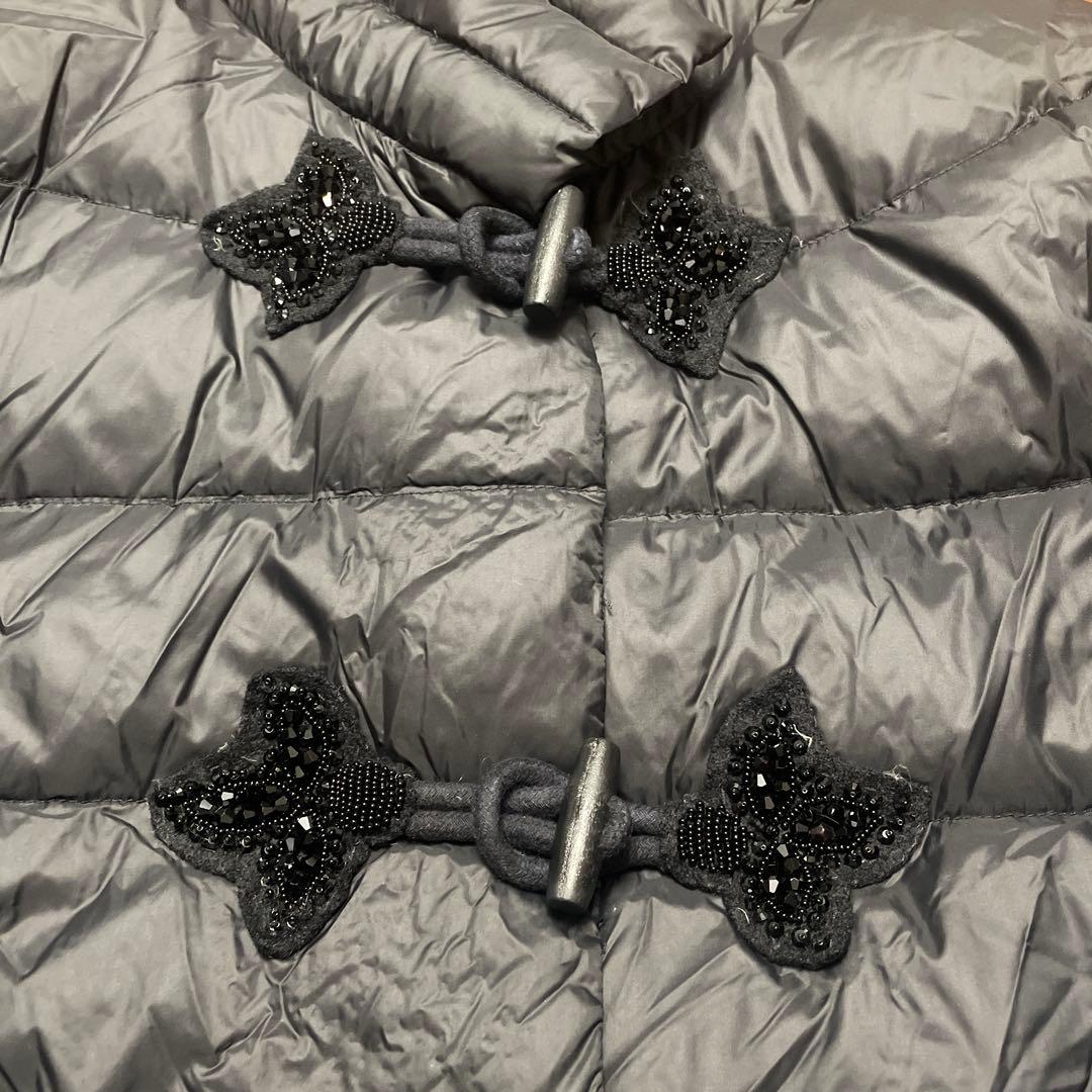 エルマノシェルビーノダウンジャケット黒ビーズ刺繍