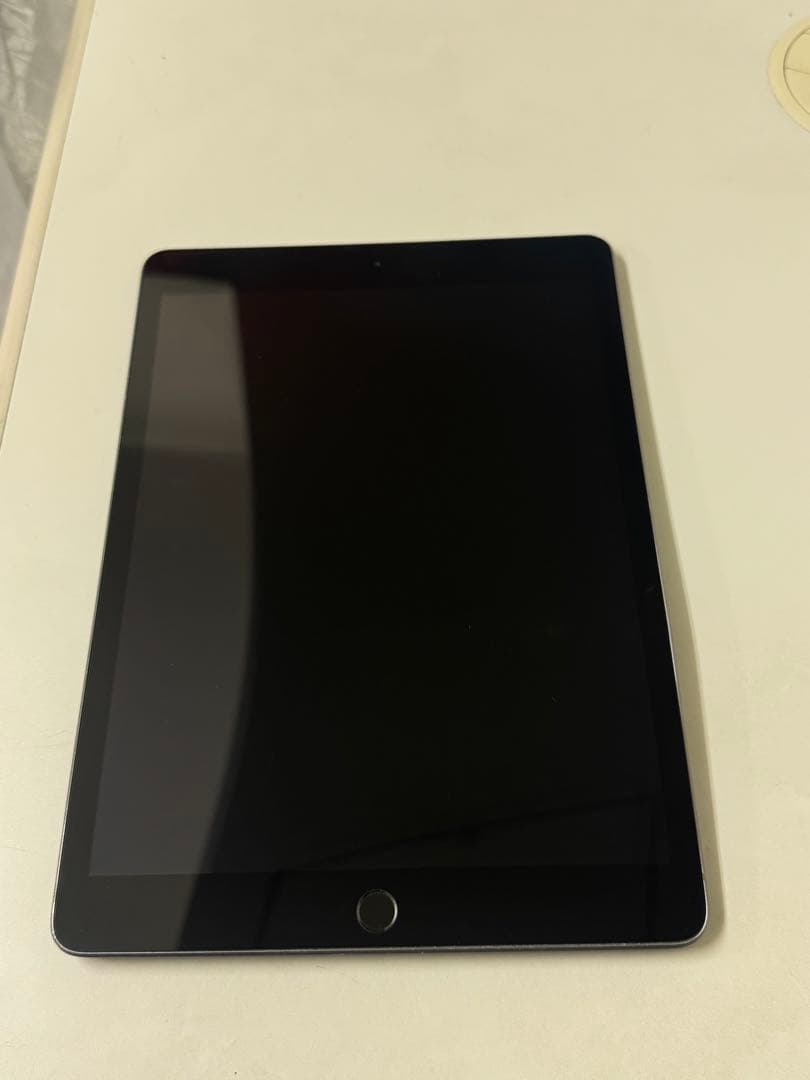 ipad 第七世代　128G