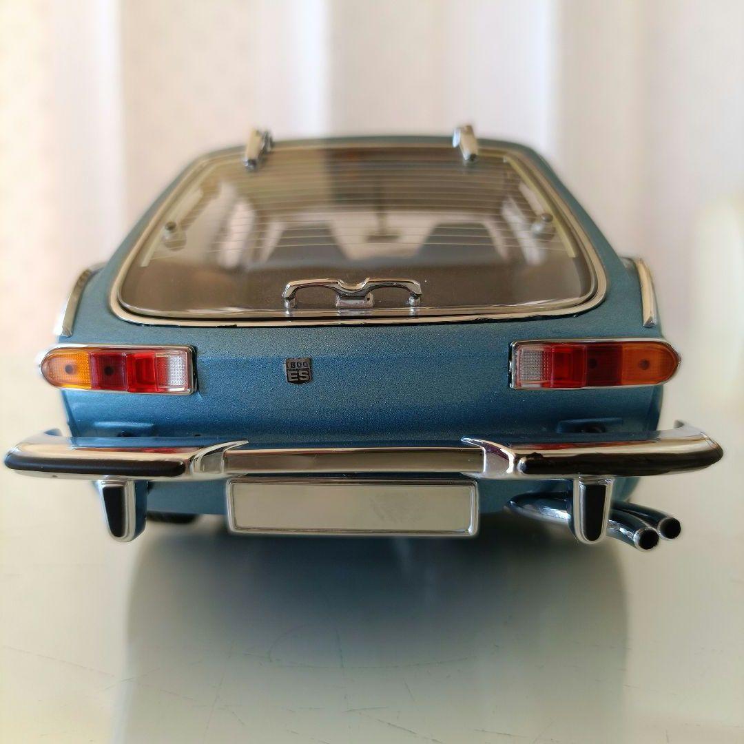 ミニチャンプス製　ボルボ P1800 ES ブルー
