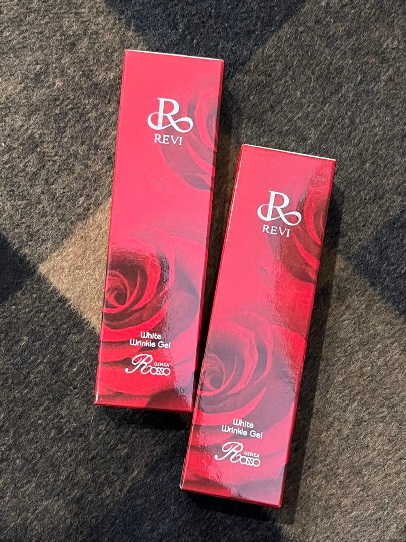 REVI 薬用美白ホワイトリンクルジェル 15g 2本セット　しわ対策