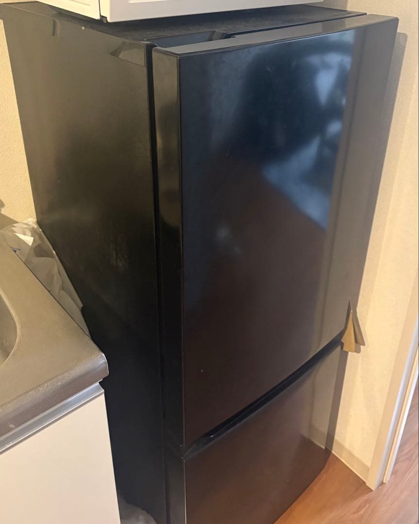 [お値下げ可能]ハイセンス 冷蔵庫AT-RF150-BK