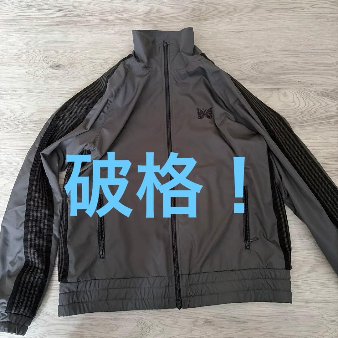 needles ナイロンジャケット グレー　ブラック