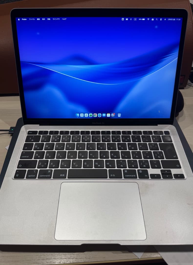 M1 MacBook Air シルバー 8GB/256GB【動作良好・箱付き】