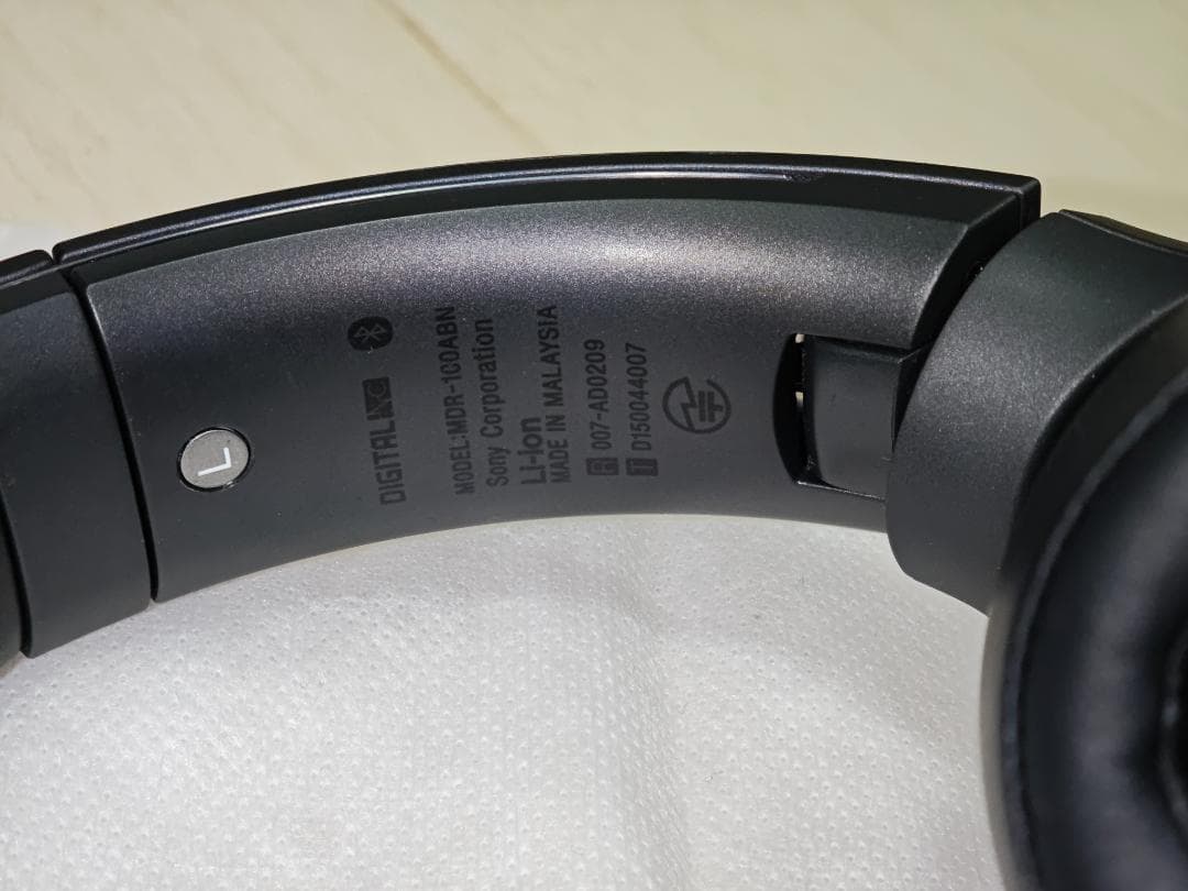 【SONY】ワイヤレスヘッドホン / ソードアートオンライン / キリトモデル