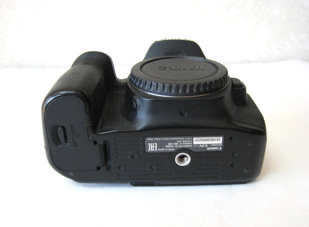 Canon EOS 90D　バッテリー・充電器付き