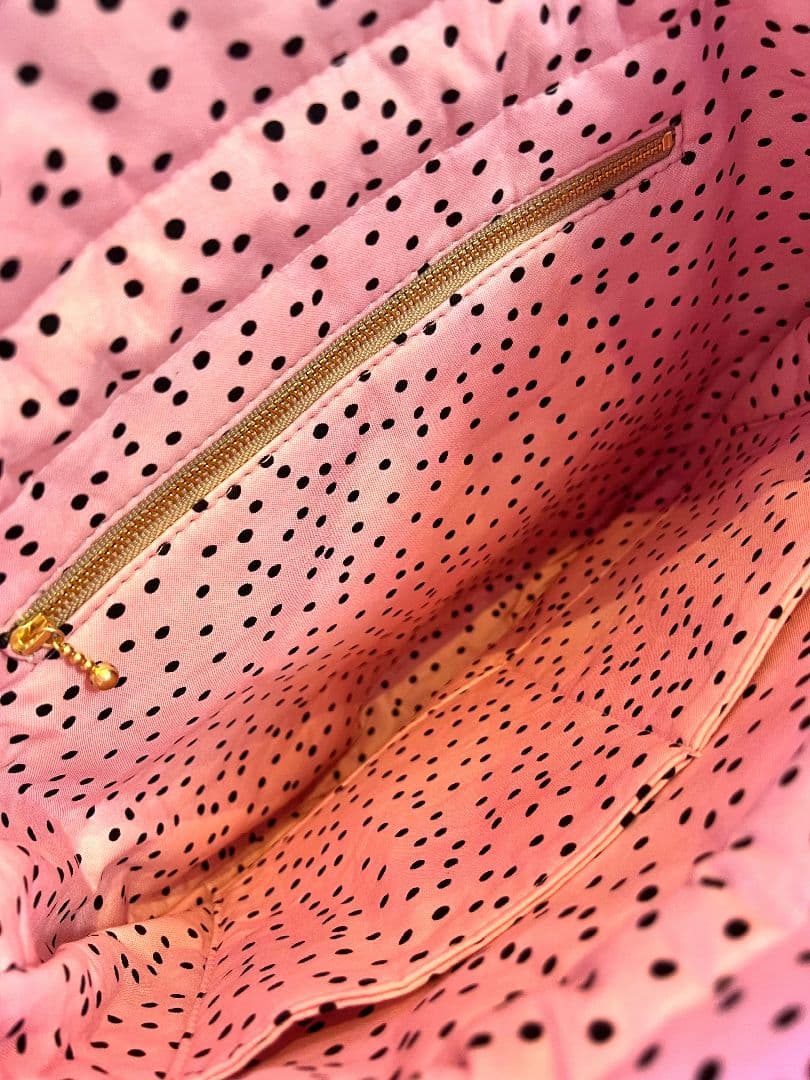 ロラライハリス♡ラベンダーピンクベルベット♡刺繍の丸い巾着ショルダーバッグ