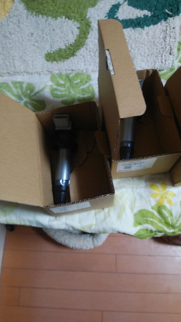 ダイハツ純正、イグニッションコイル　プラグセット