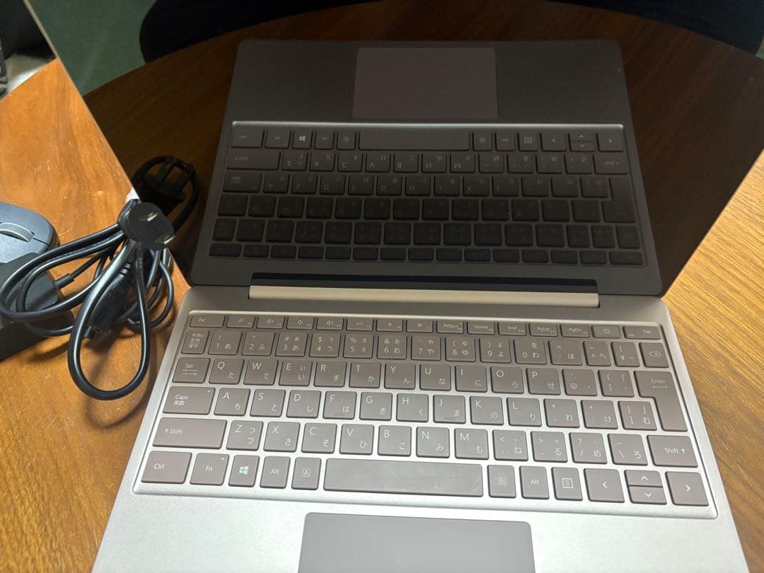 Windowsノート本体 Microsoft Laptop Go 8GB / 128GB nico