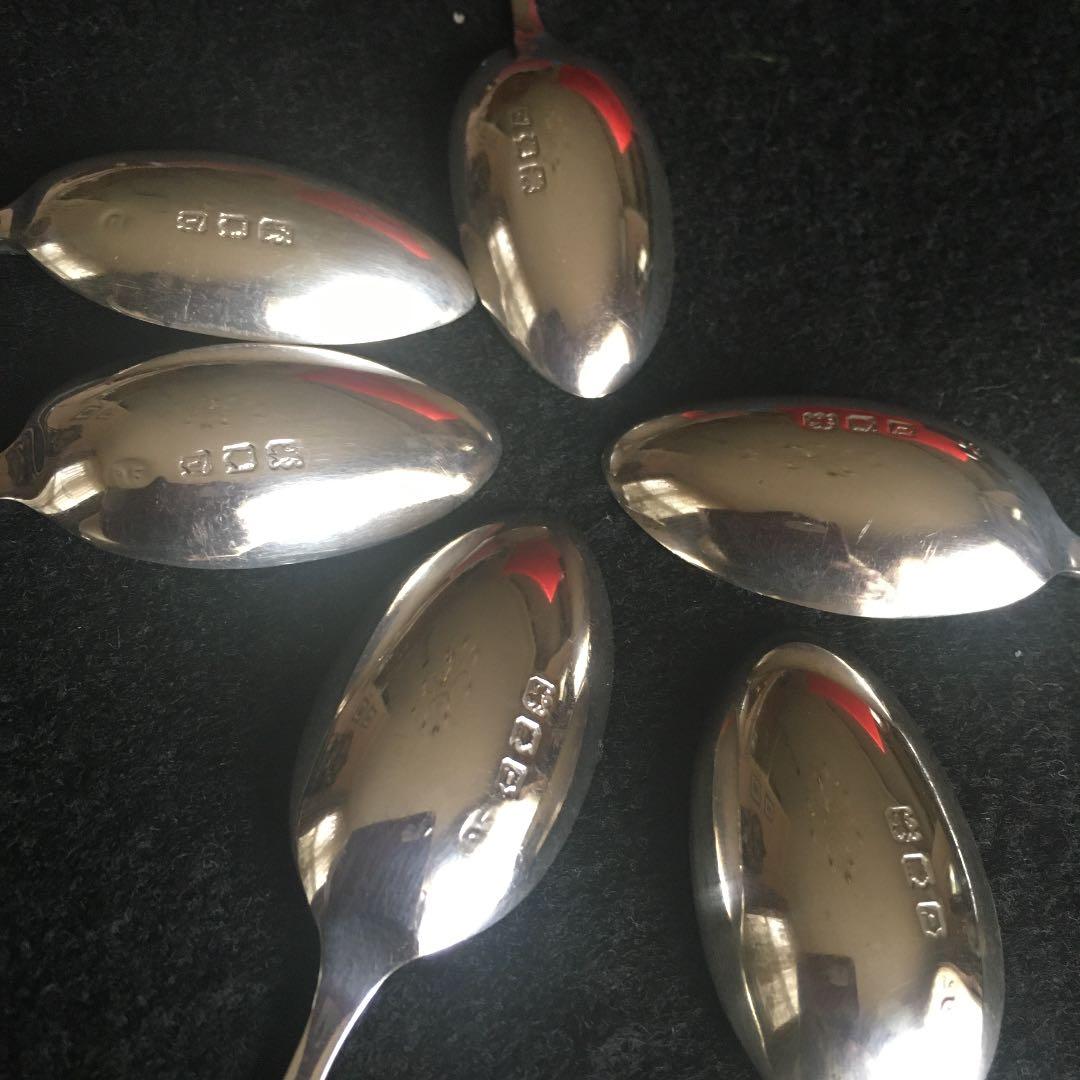 お値下げ　英国製純銀スプーン箱入り　アンティーク　スターリングシルバー