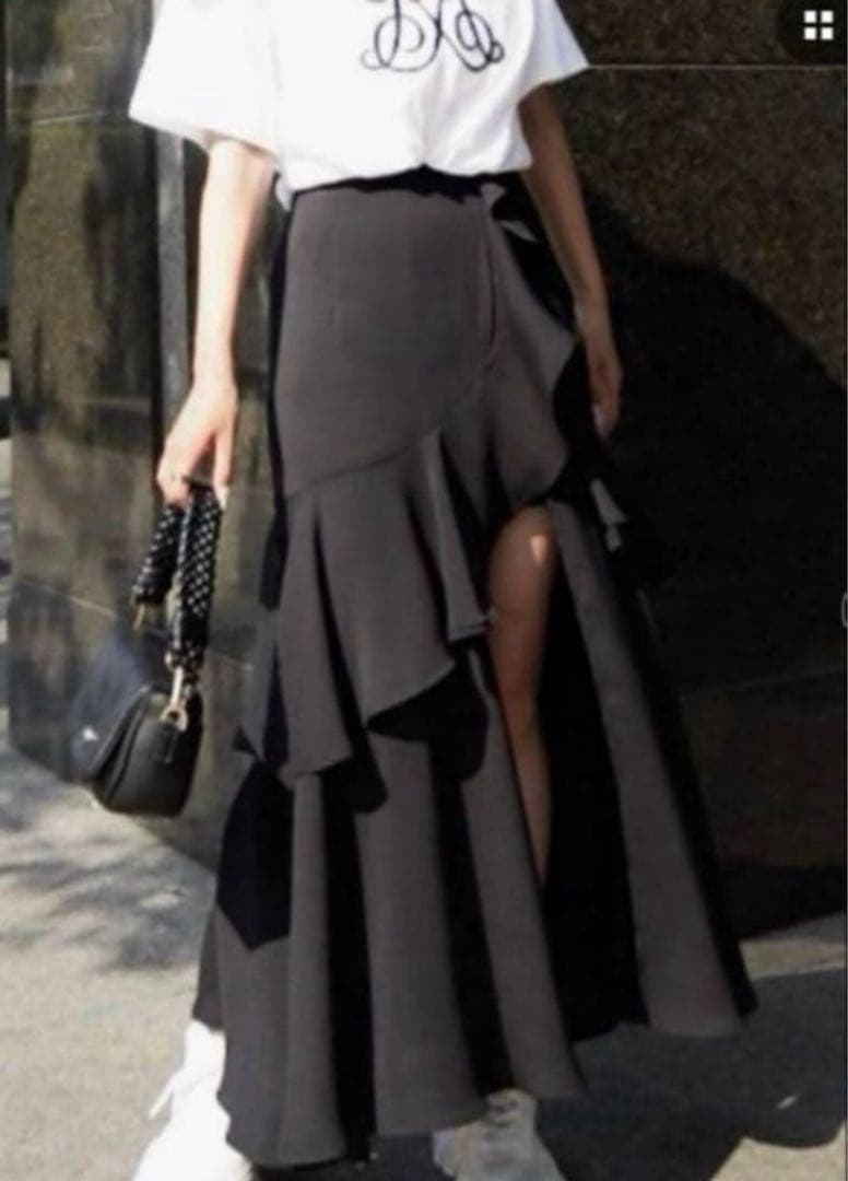 値下げ⭕️rienda フリルスリットハイウエストスカートショートパンツ Mサイズ