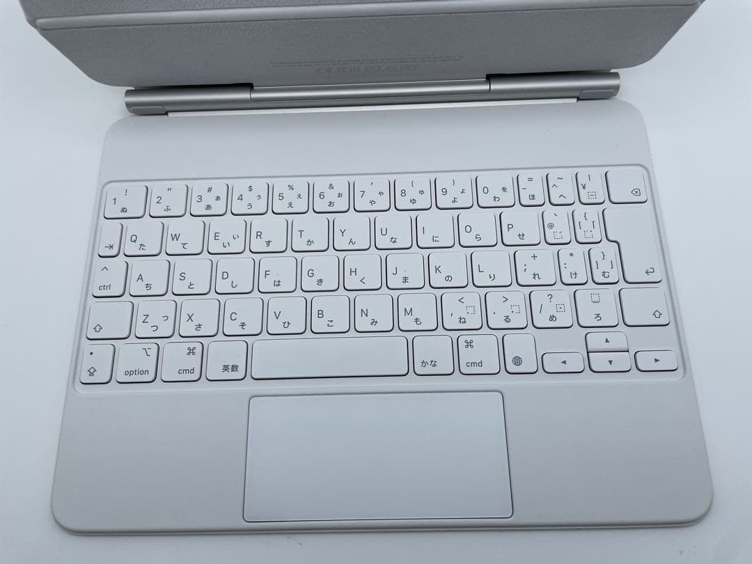 11インチiPad Magic Keyboard 日本語 ホワイト