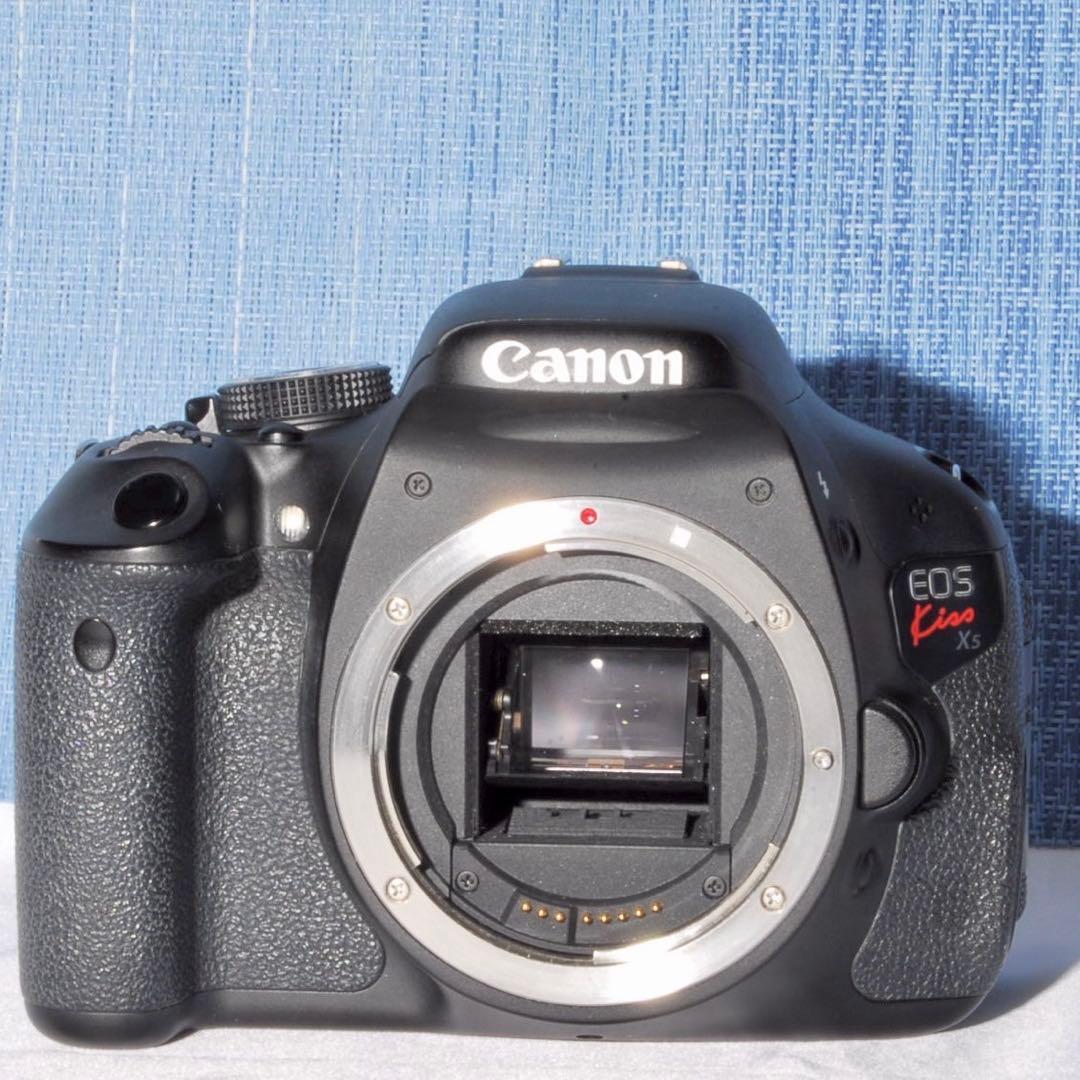 ⭐️スマホ転送　初心者おすすめCanon Kissx5 （一部難アリでも美品！）