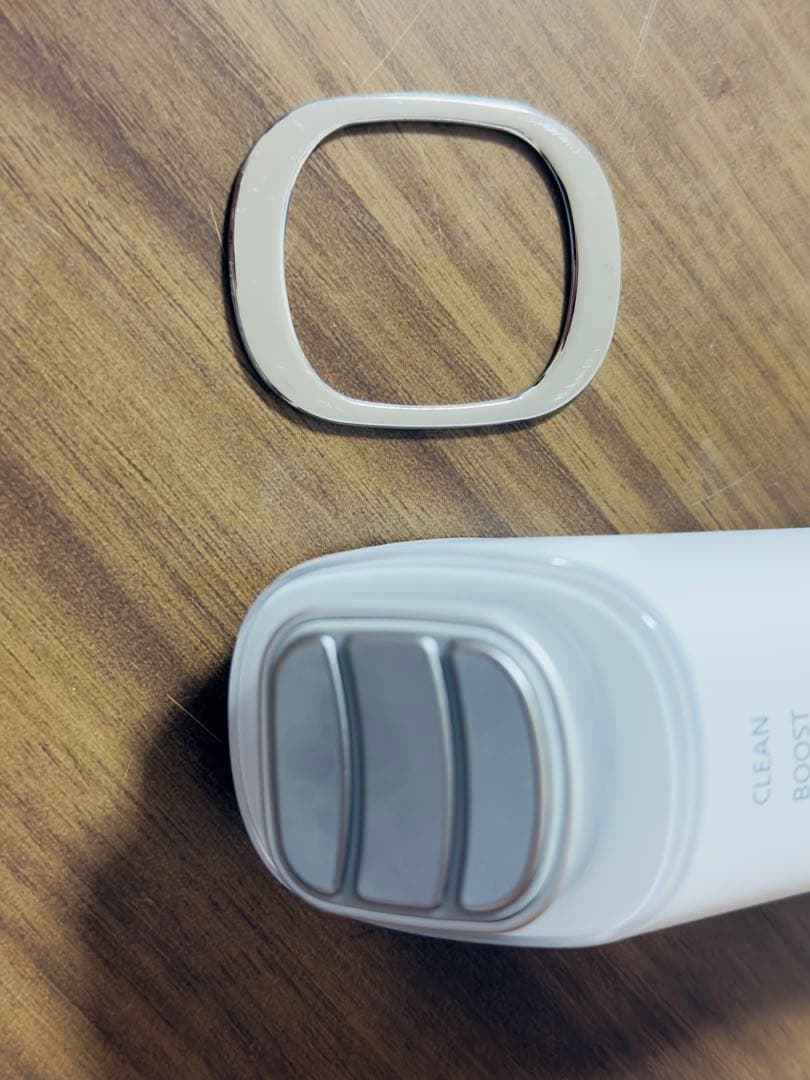 新品パナソニック イオン美顔器 イオンブースト マルチ EX EH-SS85-W